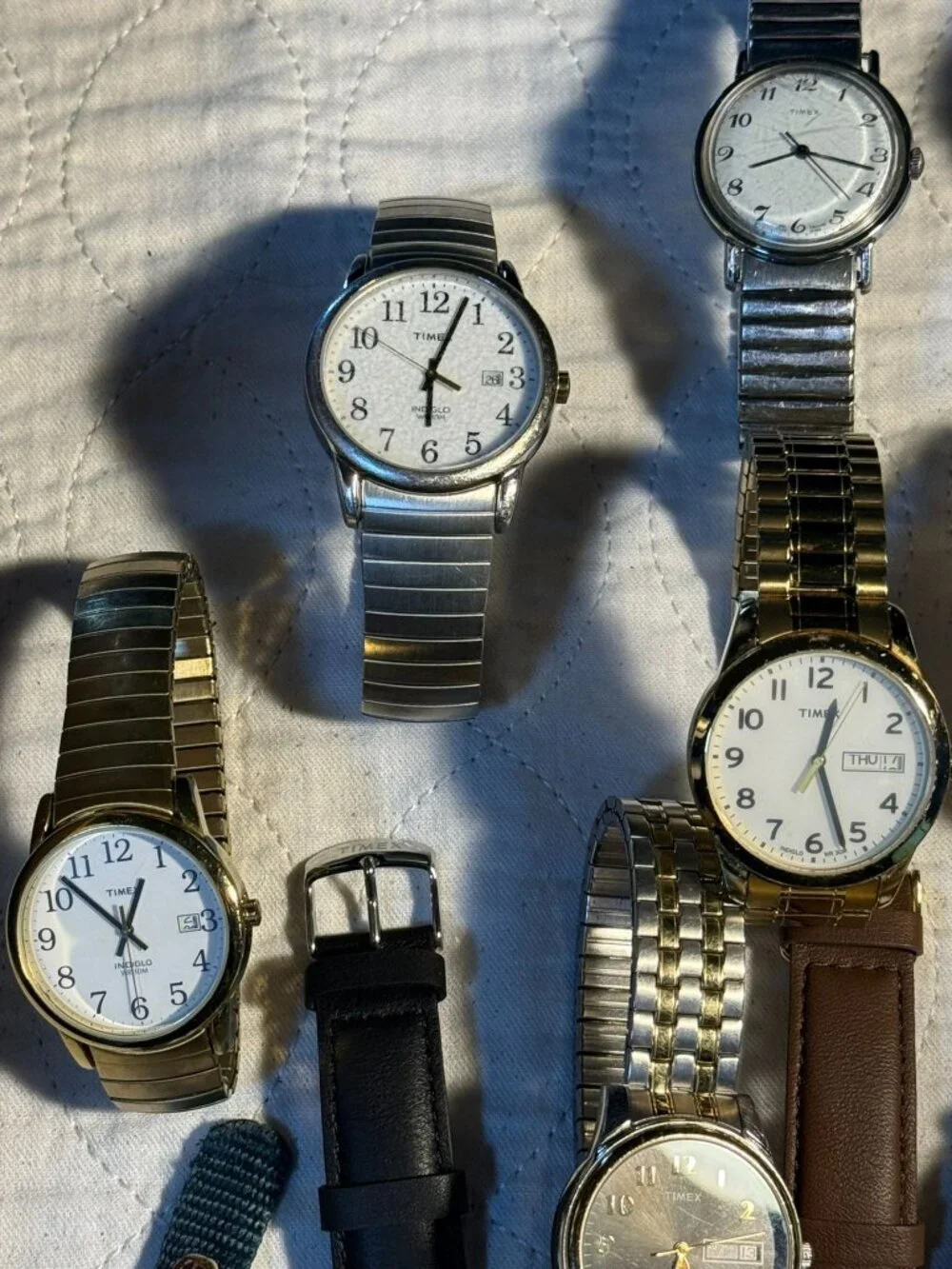 Vintage & Modern Timex Watch Lot 31 Men’s Women’s Quartz Analog Leather Metal